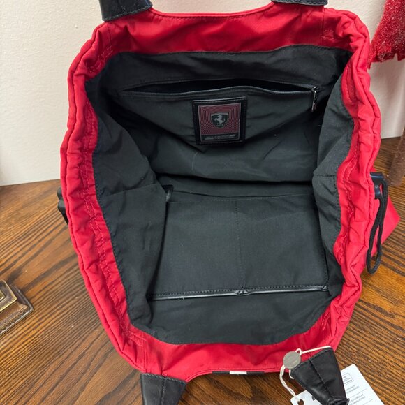 Scuderia Ferrari women convertible livery bag Red NWT - Picture 6 of 11